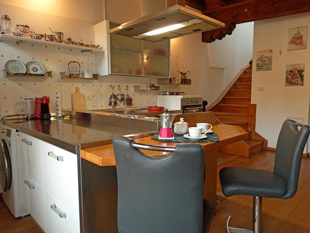 New Charme & Luxury - Sosa Residence In The Heart Of Удине Экстерьер фото